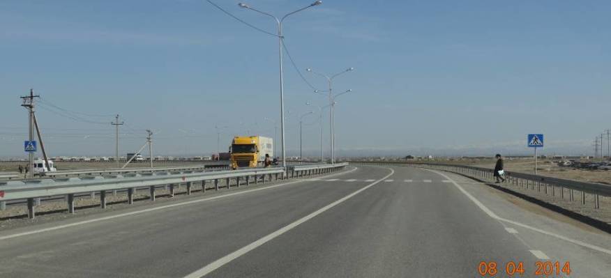 Gráfico 10.9: Cruce de peatones en un calzada de 4 carriles de una autovía al sur de Kysylorda